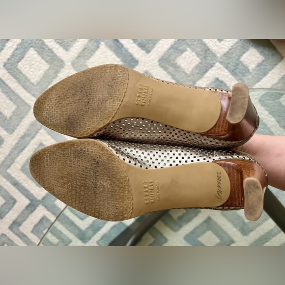 Stuart Weitzman pumps, 7.5 - Picture 3 of 4